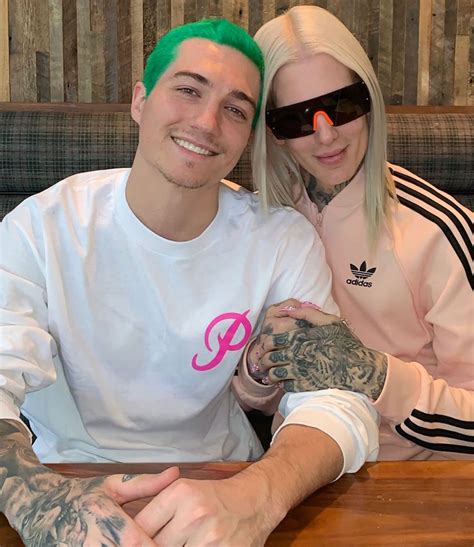 Jeffree Star Dating History: Relationships, Ex